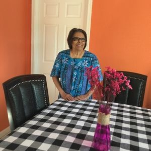 Meet your Posher, Maria